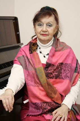 Грацианская Людмила Владимировна : преподаватель по классу фортепиано